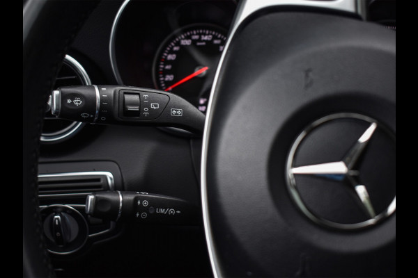 Mercedes-Benz C-Klasse Estate 180 SPORT EDITION | NL-AUTO | AMG-LINE | PANORAMADAK | LEDREN SPORTSTOELEN | FULL-LED | CAMERA | STOELVERWARMING | BLIS |