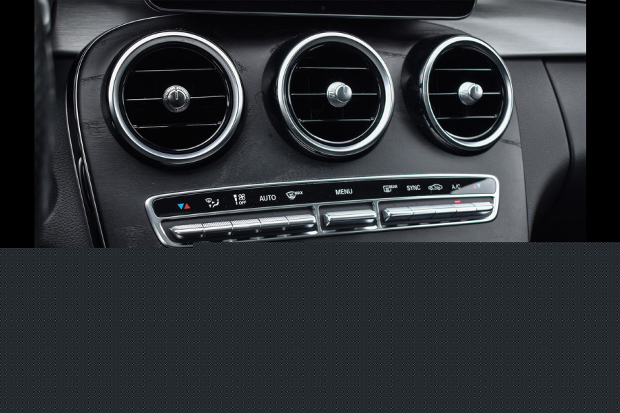 Mercedes-Benz C-Klasse Estate 180 SPORT EDITION | NL-AUTO | AMG-LINE | PANORAMADAK | LEDREN SPORTSTOELEN | FULL-LED | CAMERA | STOELVERWARMING | BLIS |