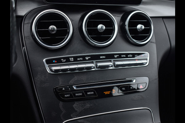 Mercedes-Benz C-Klasse Estate 180 SPORT EDITION | NL-AUTO | AMG-LINE | PANORAMADAK | LEDREN SPORTSTOELEN | FULL-LED | CAMERA | STOELVERWARMING | BLIS |