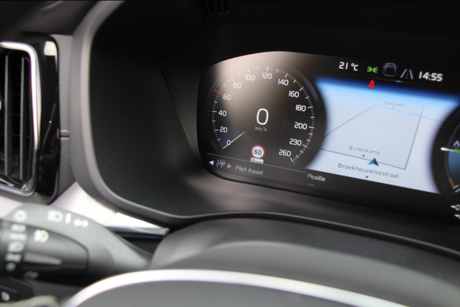 Volvo XC60 2.0 Recharge T8 AWD R-Design | Massage | Pano | Luchtvering | B&W