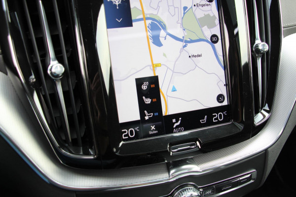 Volvo XC60 2.0 Recharge T8 AWD R-Design | Massage | Pano | Luchtvering | B&W