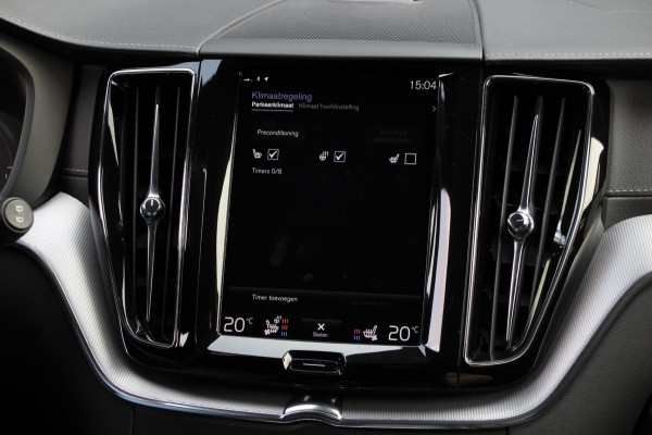 Volvo XC60 2.0 Recharge T8 AWD R-Design | Massage | Pano | Luchtvering | B&W