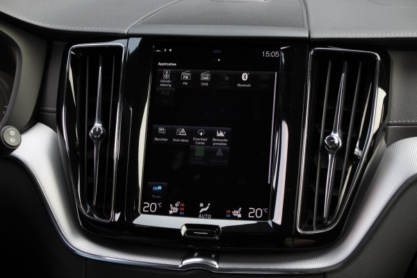 Volvo XC60 2.0 Recharge T8 AWD R-Design | Massage | Pano | Luchtvering | B&W