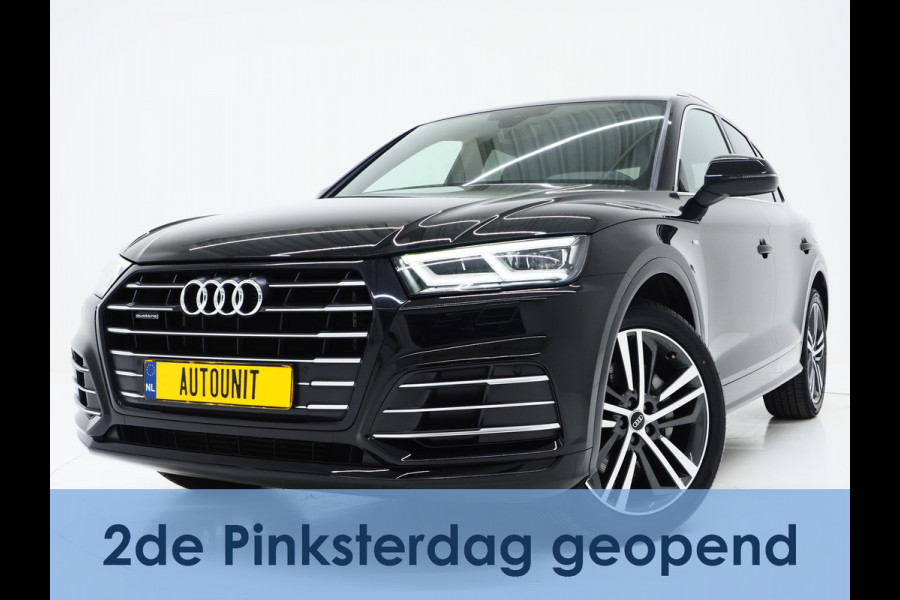 Audi Q5 55 TFSI e quattro Competition | Panoramadak | Luchtvering | Keyless | Camera | Virtual | Carplay