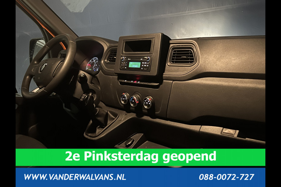 Renault Master 2.3 dCi 135 pk RIJKLAAR Pick up Open laadbak Dubbele cabine Euro6 Airco | 7-Zits | 2500kg Trekhaak Bluetooth-telefoonvoorbereiding