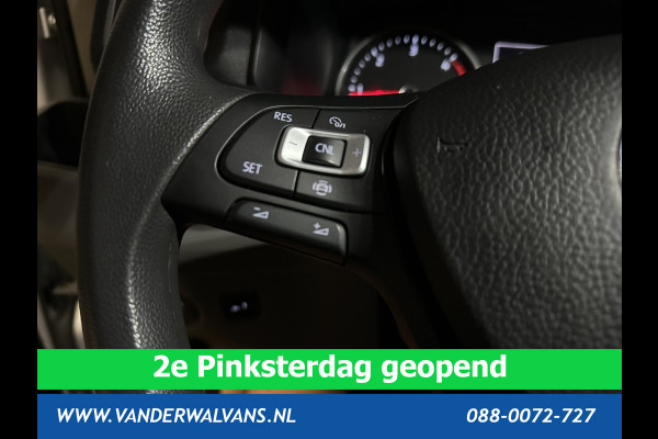 Volkswagen Crafter 2.0 TDI 140 pk L3H3 L2H2 Euro6 # Airco | 3000kg Trekvermogen | Cruisecontrol | Parkeersensoren Bijrijdersbank, verwarmde voorruit, multimedia voorbereiding, zilver