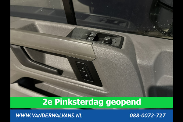 Volkswagen Crafter 2.0 TDI 140 pk L3H3 L2H2 Euro6 # Airco | 3000kg Trekvermogen | Cruisecontrol | Parkeersensoren Bijrijdersbank, verwarmde voorruit, multimedia voorbereiding, zilver