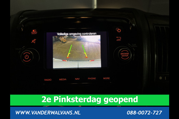 Peugeot Boxer 2.2 BlueHDi 140pk L2H2 Euro6 Airco | Camera | Navigatie | 2500kg Trekhaak Cruisecontrol, Parkeersensoren, Bijrijdersbank