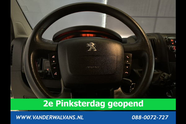 Peugeot Boxer 2.2 BlueHDi 140pk L2H2 Euro6 Airco | Camera | Navigatie | 2500kg Trekhaak Cruisecontrol, Parkeersensoren, Bijrijdersbank