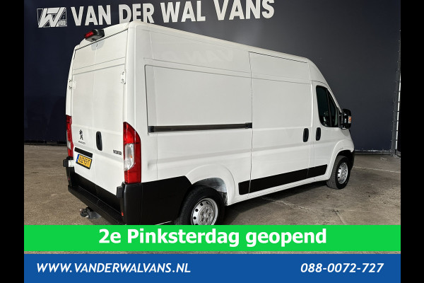Peugeot Boxer 2.2 BlueHDi 140pk L2H2 Euro6 Airco | Camera | Navigatie | 2500kg Trekhaak Cruisecontrol, Parkeersensoren, Bijrijdersbank