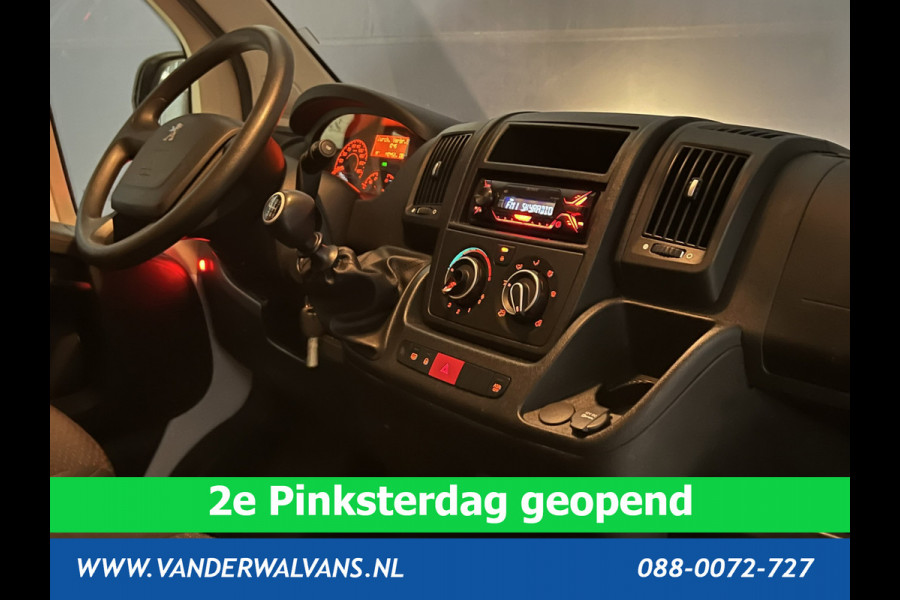 Peugeot Boxer 2.2 BlueHDi 141pk Bakwagen Laadklep 1098kg laadvermogen Euro6 # Airco | Bijrijdersbank