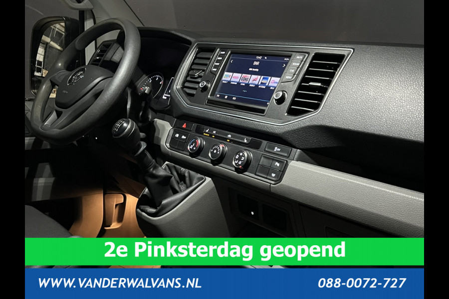 Volkswagen Crafter 2.0 TDI 140 pk L3H2 L2H1 Euro6 Airco | Apple Carplay | Cruisecontrol | Andoid Auto | Parkeersensoren, Stoelverwarming, Bijrijdersbank, 3000kg trekvermogen