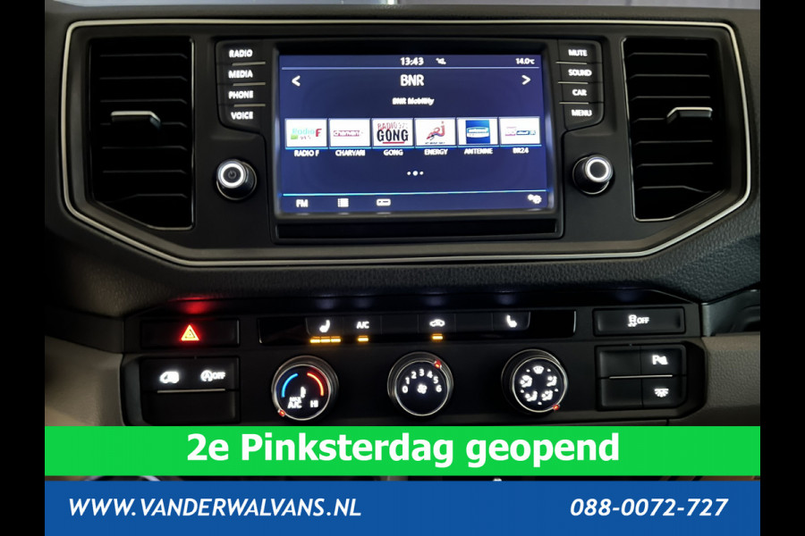 Volkswagen Crafter 2.0 TDI 140 pk L3H2 L2H1 Euro6 Airco | Apple Carplay | Cruisecontrol | Andoid Auto | Parkeersensoren, Stoelverwarming, Bijrijdersbank, 3000kg trekvermogen