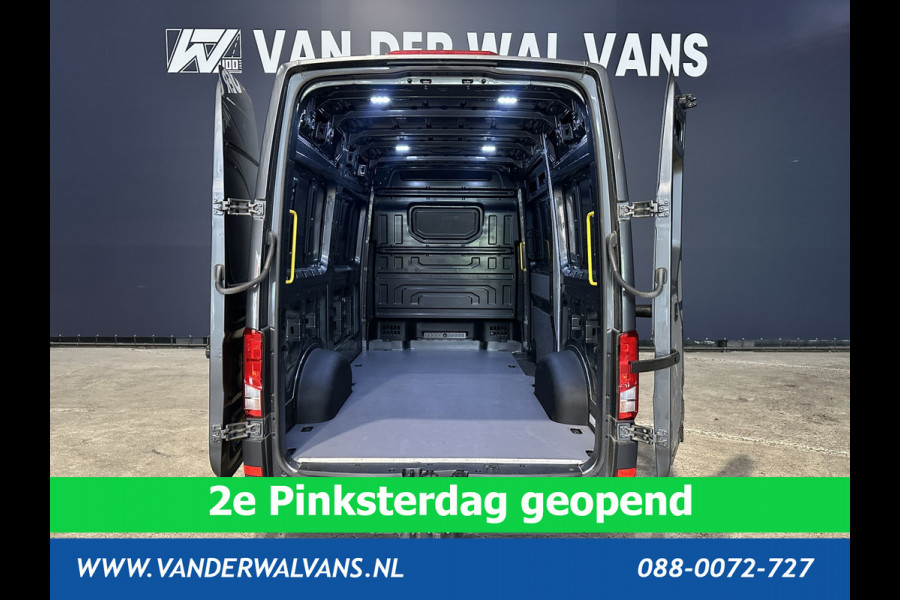 Volkswagen Crafter 2.0 TDI L3H3 L2H2 Euro6 Airco | Trekhaak | Parkeersensoren Bijrijdersbank
