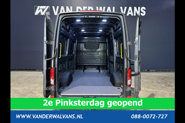Volkswagen Crafter 2.0 TDI L3H3 L2H2 Euro6 Airco | Trekhaak | Parkeersensoren Bijrijdersbank