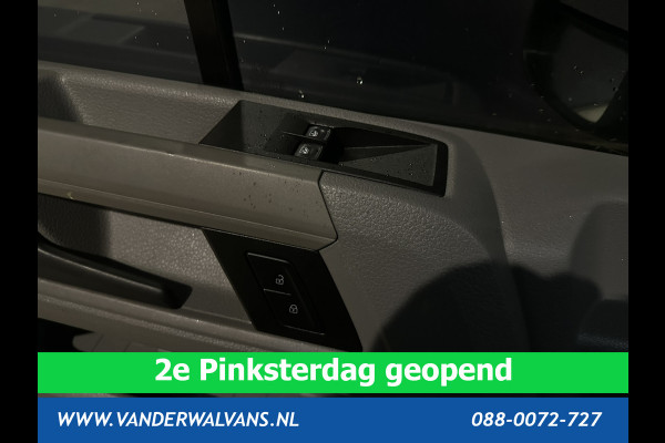 Volkswagen Crafter 2.0 TDI L3H3 L2H2 Euro6 Airco | Trekhaak | Parkeersensoren Bijrijdersbank