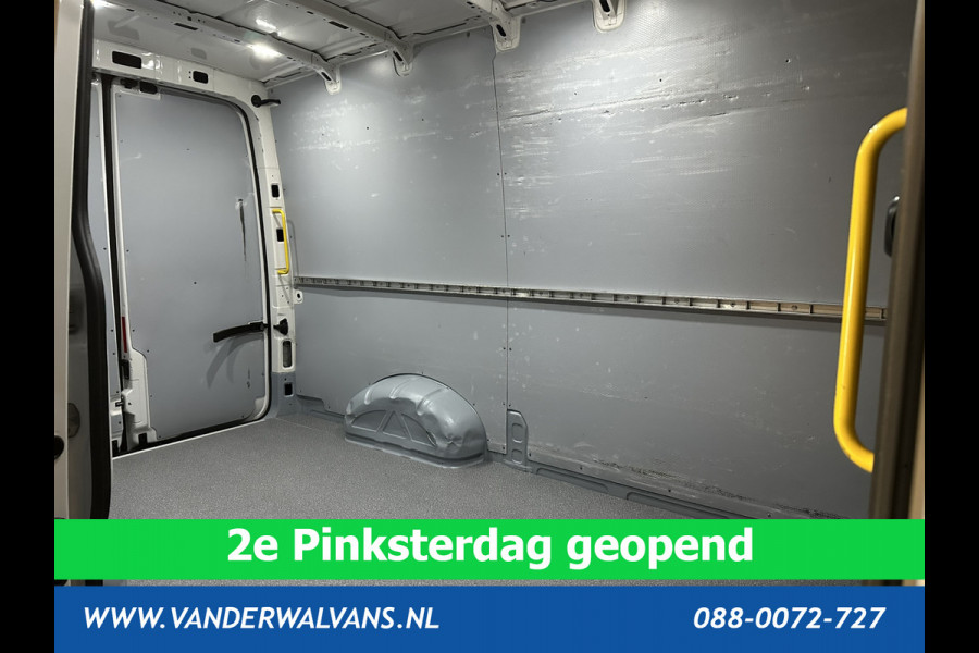 Volkswagen Crafter 2.0 TDI L3H3 L2H2 Euro6 Airco | Camera | Apple Carplay | Android Auto