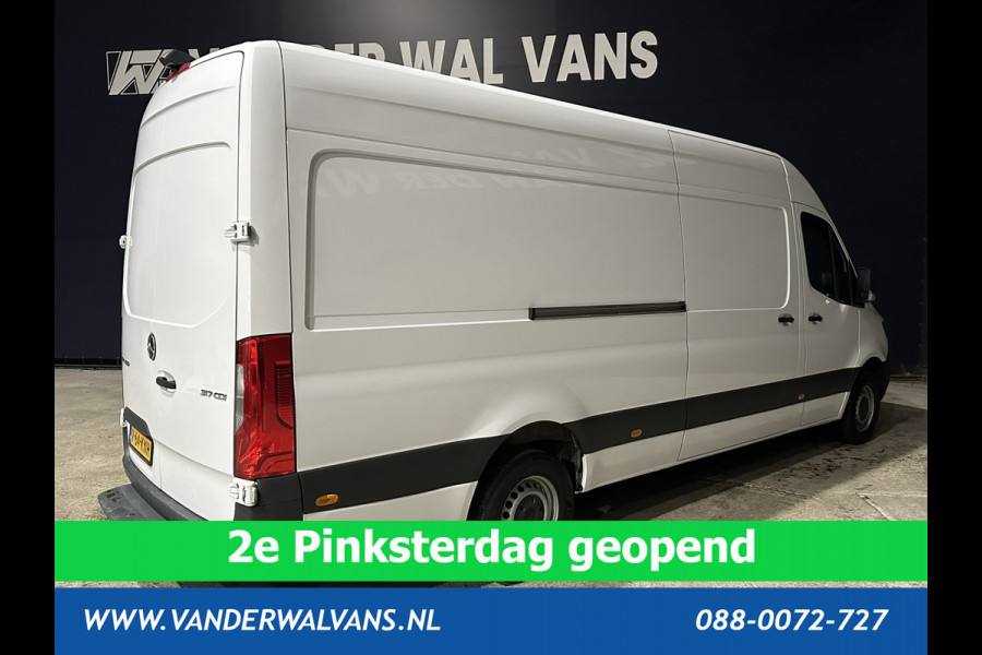 Mercedes-Benz Sprinter 317 CDI 170pk L3H2 Fabrieksgarantie Euro6 Airco | Camera | Apple Carplay | Cruisecontrol Android Auto, Parkeersensoren, Stoelverwarming, Bijrijdersbank