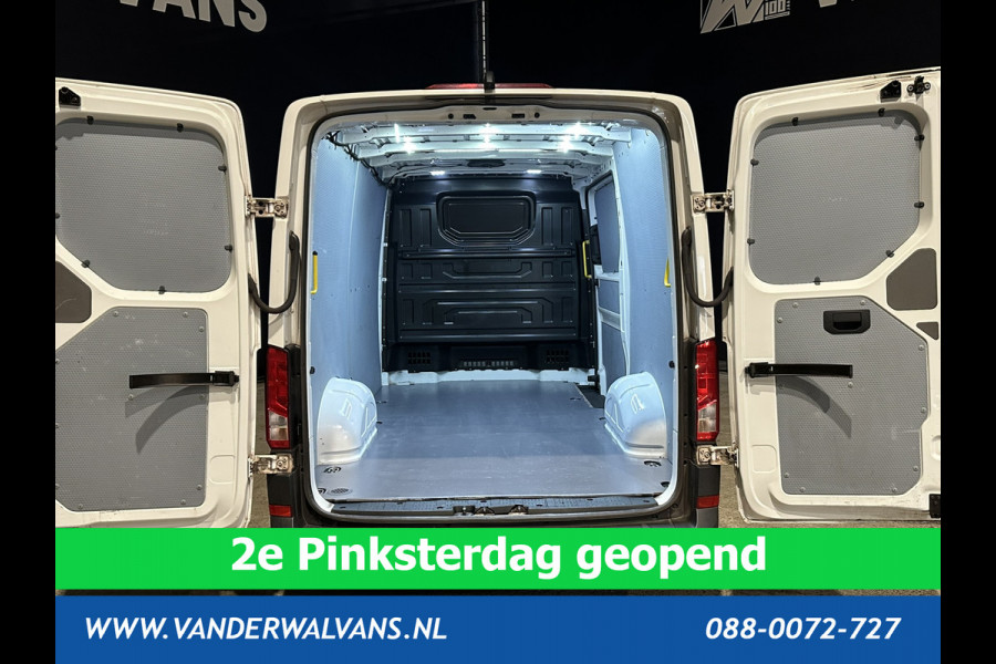 Volkswagen Crafter 2.0 TDI 141pk L3H2 L2H1 Euro6 Airco | Navigatie | Camera | Apple Carplay Android Auto, Parkeersensoren, Bijrijdersbank