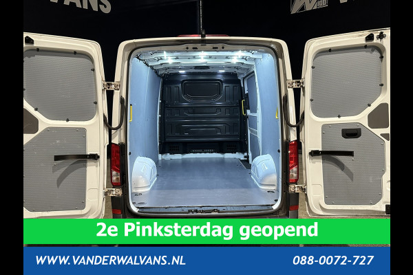 Volkswagen Crafter 2.0 TDI 141pk L3H2 L2H1 Euro6 Airco | Navigatie | Camera | Apple Carplay Android Auto, Parkeersensoren, Bijrijdersbank