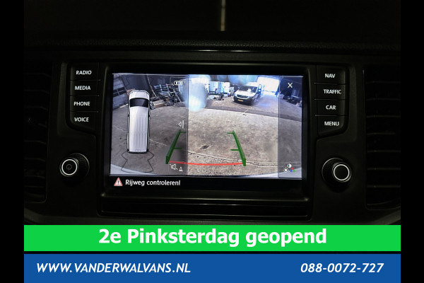 Volkswagen Crafter 2.0 TDI 141pk L3H2 L2H1 Euro6 Airco | Navigatie | Camera | Apple Carplay Android Auto, Parkeersensoren, Bijrijdersbank