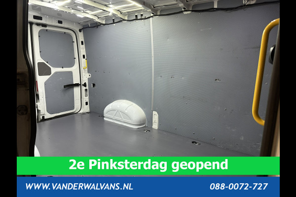 Volkswagen Crafter 2.0 TDI 141pk L3H2 L2H1 Euro6 Airco | Navigatie | Camera | Apple Carplay Android Auto, Parkeersensoren, Bijrijdersbank