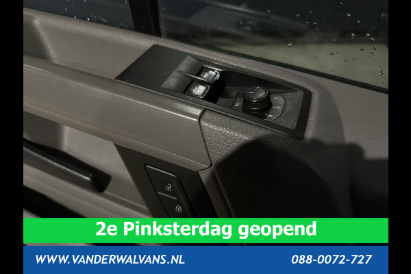 Volkswagen Crafter 2.0 TDI 141pk L3H2 L2H1 Euro6 Airco | Navigatie | Camera | Apple Carplay Android Auto, Parkeersensoren, Bijrijdersbank