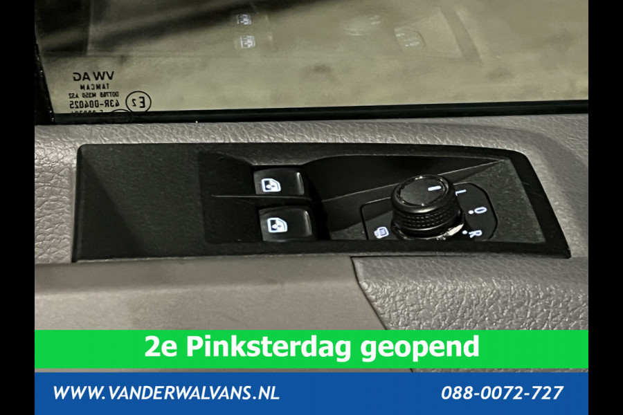 Volkswagen Crafter 2.0 TDI 141pk L3H3 L2H2 Euro6 Airco | Camera | Apple Carplay | Cruisecontrol Android Auto