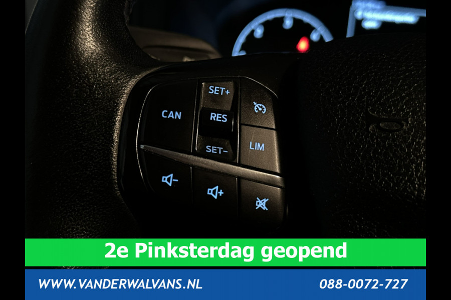 Ford Transit 2.0 TDCI 131pk L3H2 Euro6 Airco | Camera | Navigatie | Apple Carplay | Cruisecontrol Stoelverwarming, Verwarmde voorruit, Parkeersensoren, Bijrijdersbank, 2500kg trekvermogen
