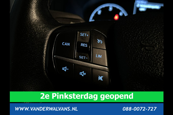 Ford Transit 2.0 TDCI 131pk L3H2 Euro6 Airco | Camera | Navigatie | Apple Carplay | Cruisecontrol Stoelverwarming, Verwarmde voorruit, Parkeersensoren, Bijrijdersbank, 2500kg trekvermogen