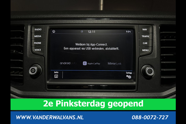 Volkswagen Crafter 2.0 TDI 140 pk L3H3 L2H2 Euro6 Airco | Navigatie | Apple Carplay | Cruisecontrol Android Auto, Bijrijdersbank, 3000kg trekvermogen, zilver
