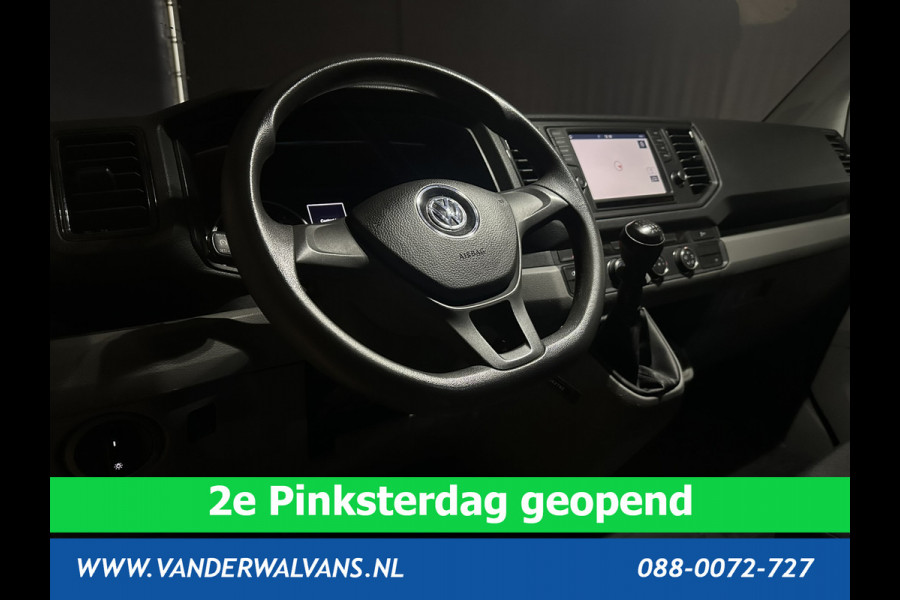 Volkswagen Crafter 2.0 TDI 140 pk L3H3 L2H2 Euro6 Airco | Navigatie | Apple Carplay | Cruisecontrol Android Auto, Bijrijdersbank, 3000kg trekvermogen, zilver