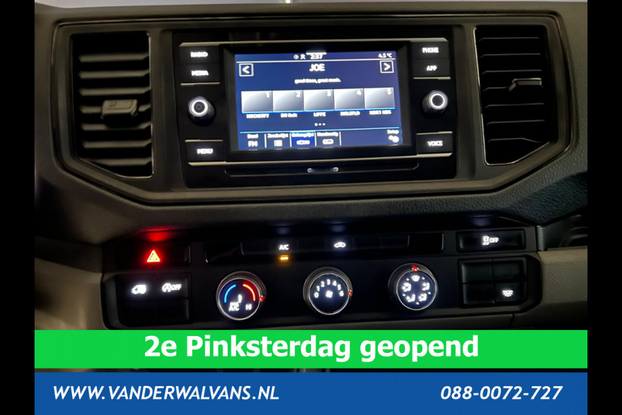 Volkswagen Crafter 2.0 TDI 140pk L3H3 L2H2 Euro6 Airco | Camera | Apple carplay | Android auto bijrijdersbank
