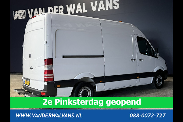 Mercedes-Benz Sprinter 316 CDI 163 pk L2H2 Euro6 Airco | 2800kg trekhaak | Cruisecontrol | Parkeersensoren