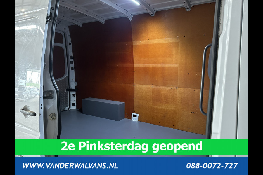 Mercedes-Benz Sprinter 316 CDI 163 pk L2H2 Euro6 Airco | 2800kg trekhaak | Cruisecontrol | Parkeersensoren