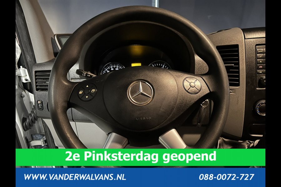 Mercedes-Benz Sprinter 316 CDI 163 pk L2H2 Euro6 Airco | 2800kg trekhaak | Cruisecontrol | Parkeersensoren