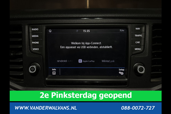 Volkswagen Crafter 2.0 TDI L3H2 L2H1 Euro6 Airco | Camera | Navigatie | Apple Carplay | Trekhaak Android Auto, Bijrijdersbank