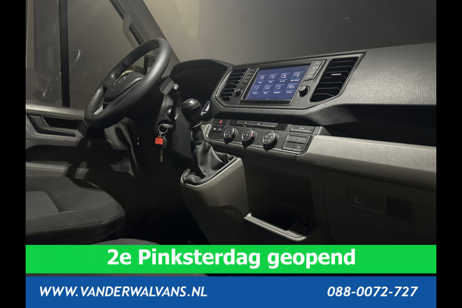 Volkswagen Crafter 2.0 TDI L3H2 L2H1 Euro6 Airco | Camera | Navigatie | Apple Carplay | Trekhaak Android Auto, Bijrijdersbank