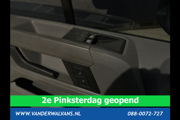 Volkswagen Crafter 2.0 TDI L3H2 L2H1 Euro6 Airco | Camera | Navigatie | Apple Carplay | Trekhaak Android Auto, Bijrijdersbank