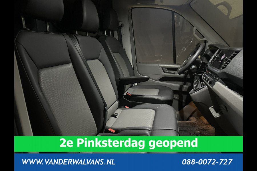 Volkswagen Crafter 2.0 TDI 141pk L3H2 L2H1 Euro6 Airco | 3000kg Trekhaak | Camera | Navigatie | Apple Carplay Android Auto, Cruisecontrol, Parkeersensoren, Dakdragers, Bijrijdersbank