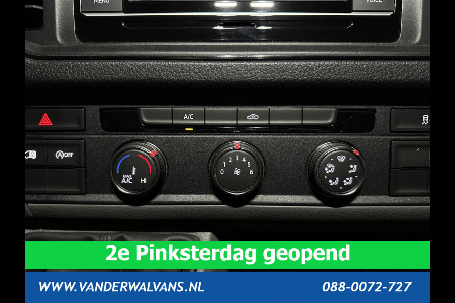 Volkswagen Crafter 2.0 TDI 141pk L3H2 L2H1 Euro6 Airco | Camera | Apple Carplay | Android Auto | 3000kg Trekhaak Bijrijdersbank