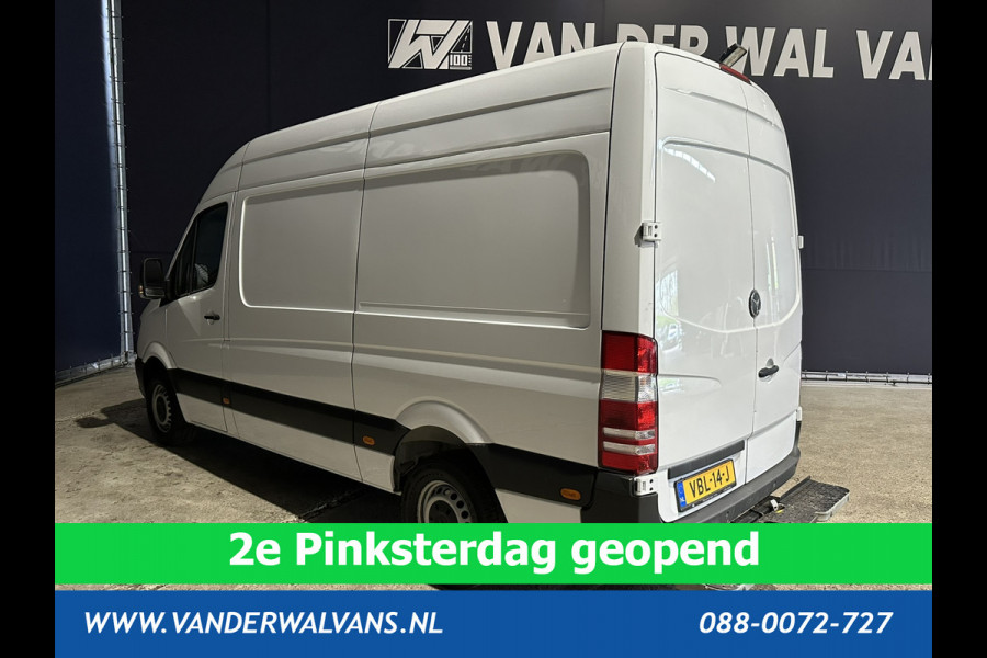 Mercedes-Benz Sprinter 316 CDI 163pk L2H2 Euro6 Airco | 2800kg trekhaak | Cruisecontrol Parkeersensoren