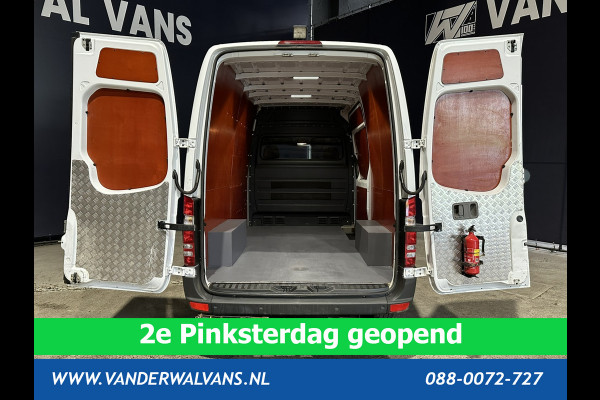 Mercedes-Benz Sprinter 316 CDI 163pk L2H2 Euro6 Airco | 2800kg trekhaak | Cruisecontrol Parkeersensoren