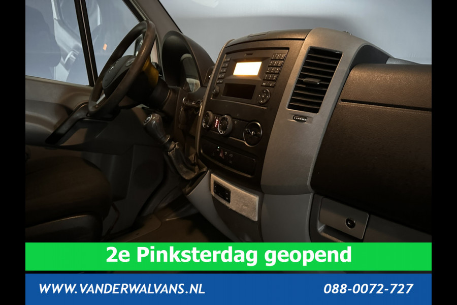 Mercedes-Benz Sprinter 316 CDI 163pk L2H2 Euro6 Airco | 2800kg trekhaak | Cruisecontrol Parkeersensoren