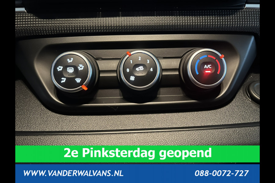 Renault Trafic 2.0 dCi 131pk L2H1 Euro6 Airco | LED | Cruisecontrol | 2500kg Trekhaak Bijrijdersbank