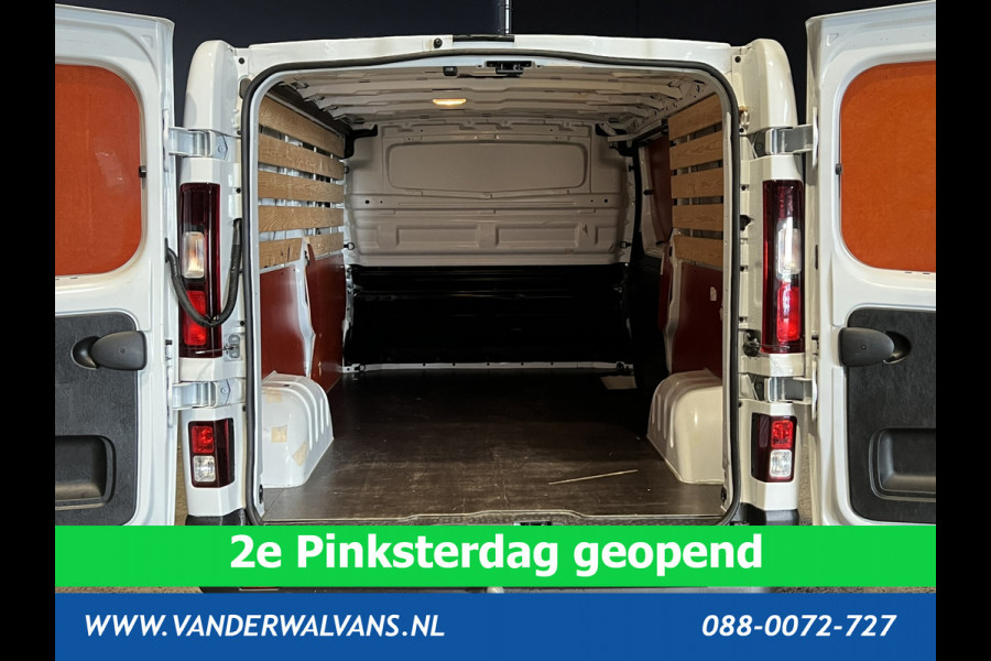 Renault Trafic 2.0 dCi 131pk L2H1 Euro6 Airco | LED | Cruisecontrol | 2500kg Trekhaak Bijrijdersbank