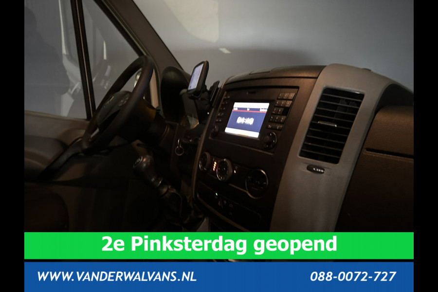 Mercedes-Benz Sprinter 316 CDI 163 pk L2H2 Euro6 Airco | Omvormer | Camera | 2800kg Trekhaak Cruisecontrol, Chauffeursstoel