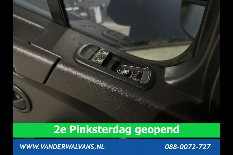 Renault Master 2.3 dCi 150pk L2H2 Euro6 Airco | Imperiaal | LED | Navigatie | Camera | 2500kg Trekhaak Cruisecontrol, Parkeersensoren, Bijrijdersbank