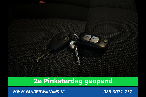 Renault Master 2.3 dCi 150pk L2H2 Euro6 Airco | Imperiaal | LED | Navigatie | Camera | 2500kg Trekhaak Cruisecontrol, Parkeersensoren, Bijrijdersbank
