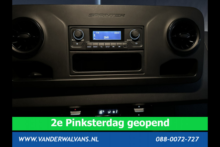 Mercedes-Benz Sprinter 211 CDI 115pk L2H1 Euro6 Airco | Trekhaak | Bijrijdersbank | Bluetooth telefoonvoorbereiding zijdeur